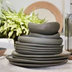 Assiette creuse en grès D20cm - vert olivier