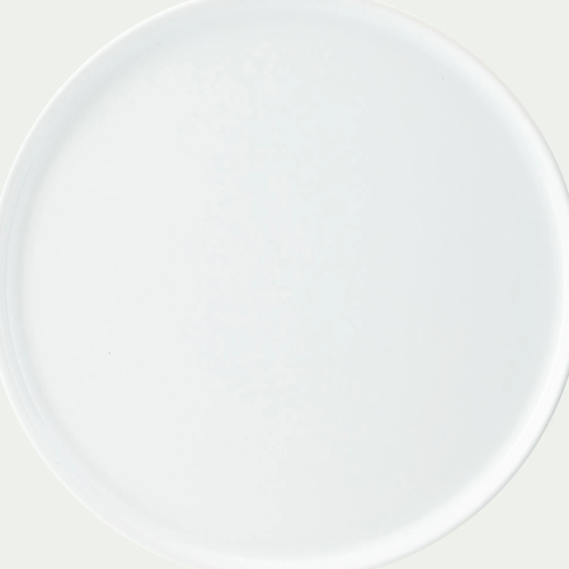 Assiette plate en faïence D28cm - blanc ventoux