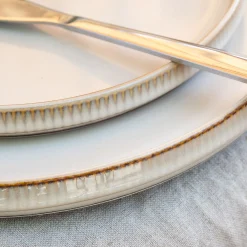 Assiette plate en grès D27cm - beige