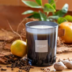 Bougie parfumée senteur Légendes d'Orient 180g