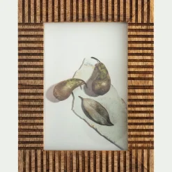 Cadre photo en bois de manguier strié 16x20,5cm - bois foncé