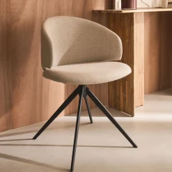 Chaise de repas pivotante en tissu - beige