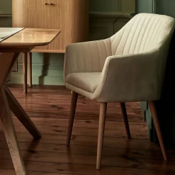 Chaise en tissu avec accoudoirs - beige