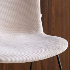 Chaise en tissu sans accoudoirs et pieds traineaux - beige