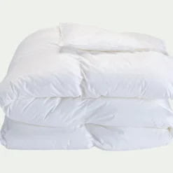 Couette chaude percale de coton et fibre siliconée 240x220cm