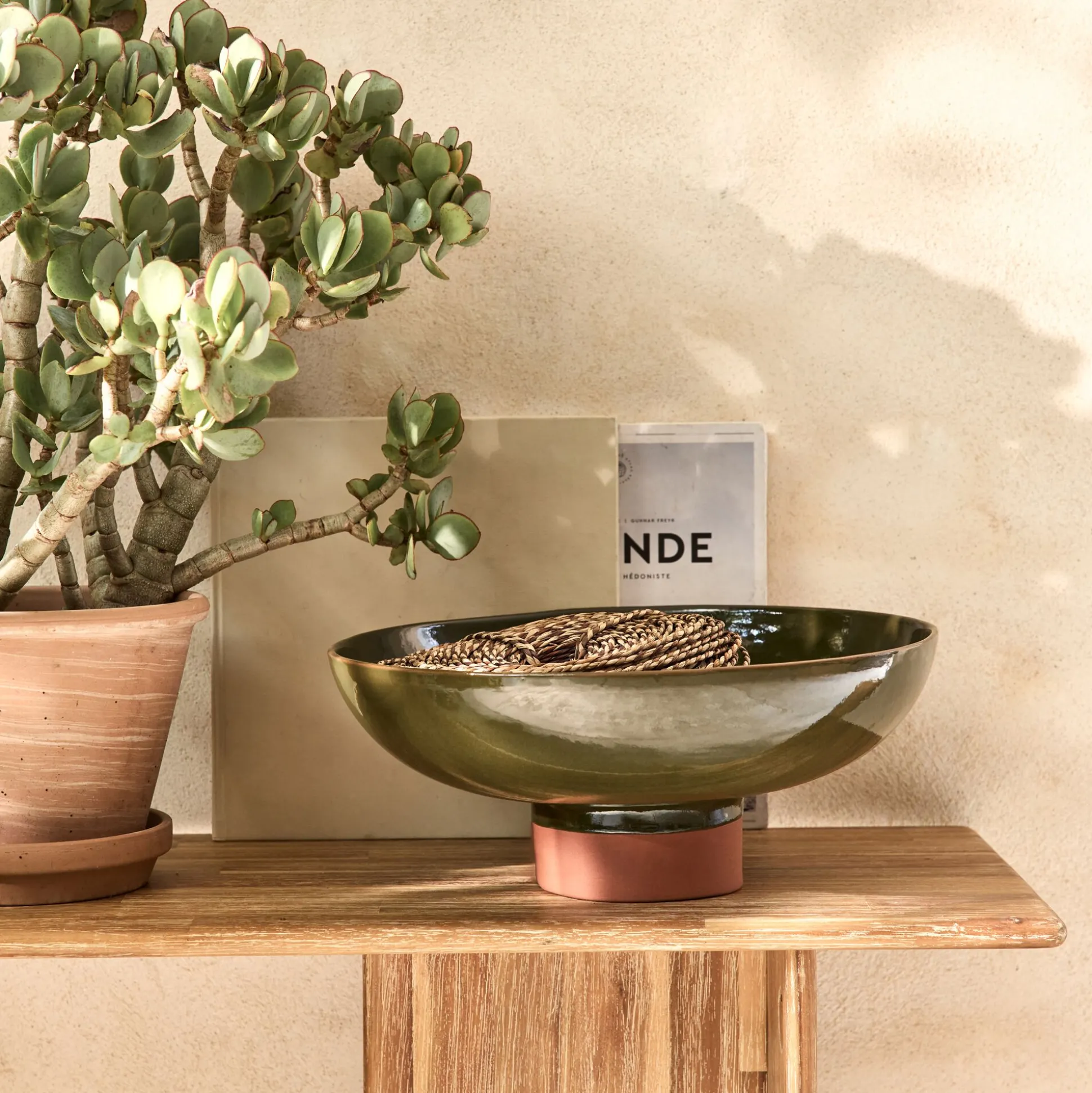 Coupe décorative bicolore en terre cuite H15,5cm - vert