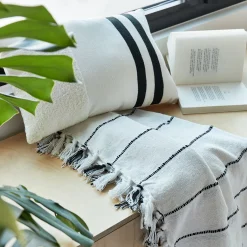 Coussin en coton tufté 30x50cm - blanc