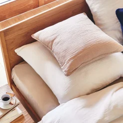 Coussin en gaze de coton 45x45cm - beige alpilles