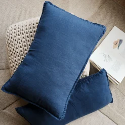 Coussin en lin lavé finition surpiqure 40x60cm - bleu