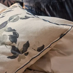 Coussin motif floral en lin et coton 45x45cm - blanc