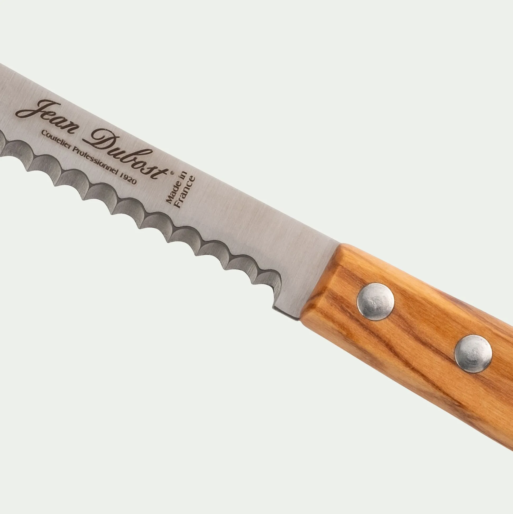 Couteau à tomates en inox et bois d'olivier 21cm - naturel