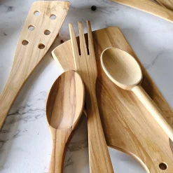 Couverts à salade en bois d'olivier