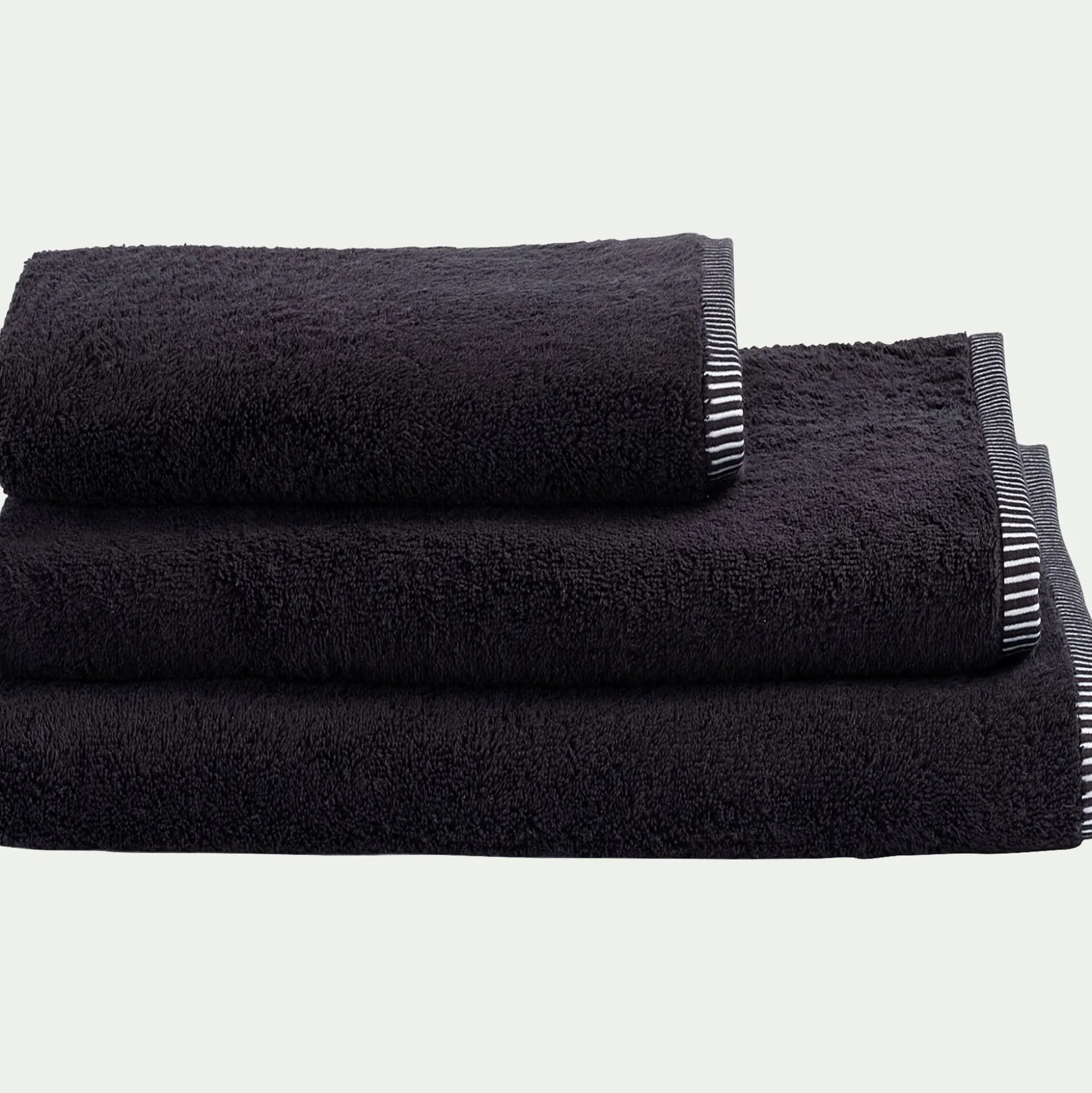 Drap de douche brodé en coton - noir 70x140cm
