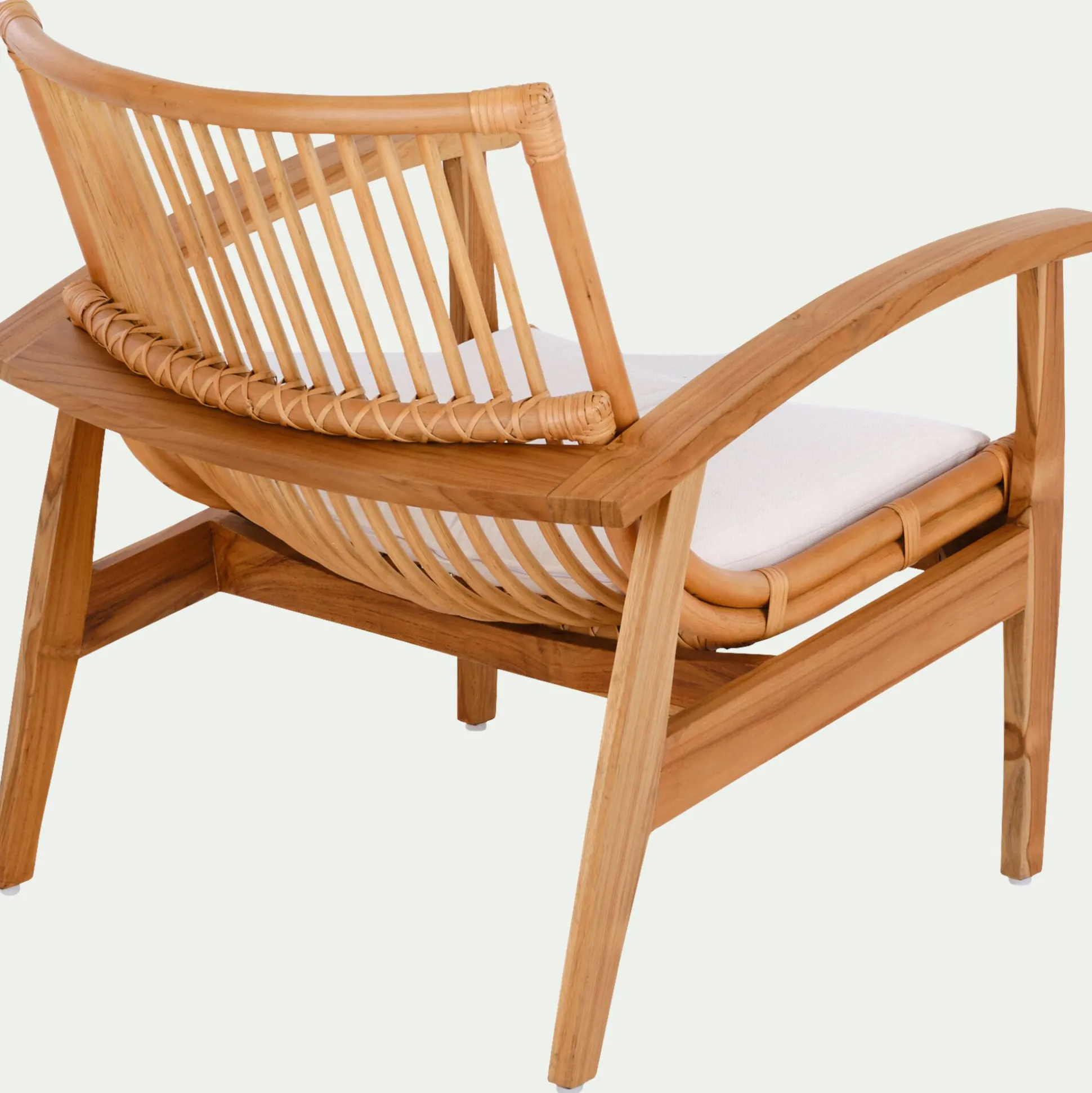 Fauteuil en teck et rotin - naturel