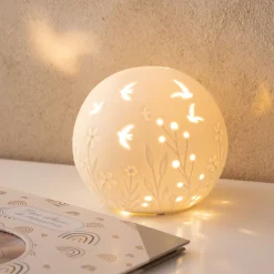 Lampe à poser électrifiée forme globe ajouré en porcelaine D16cm - blanc