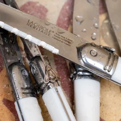 Lot de 6 couteaux à steak en inox - blanc