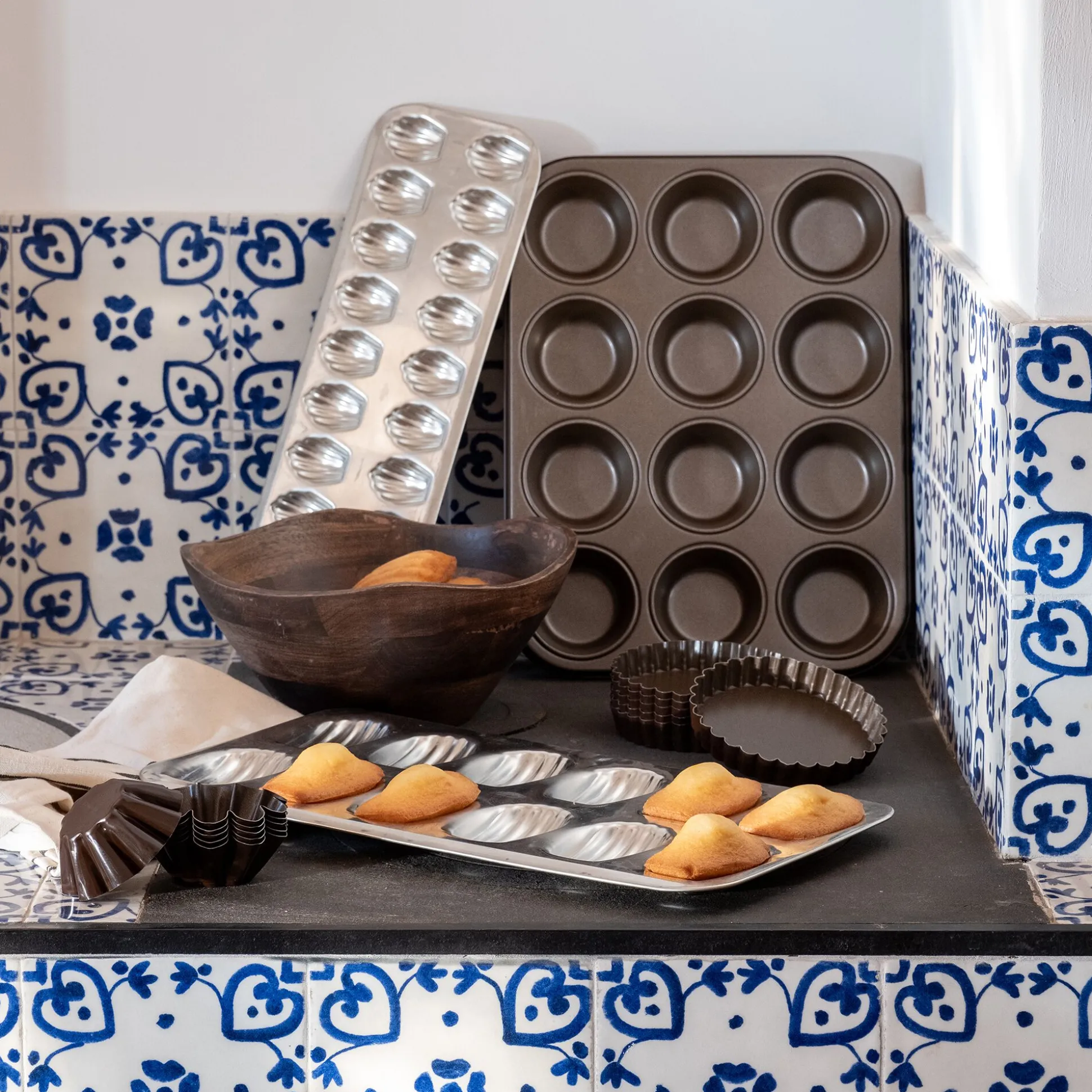 Lot de 6 moules à tartelette en acier D12cm - marron