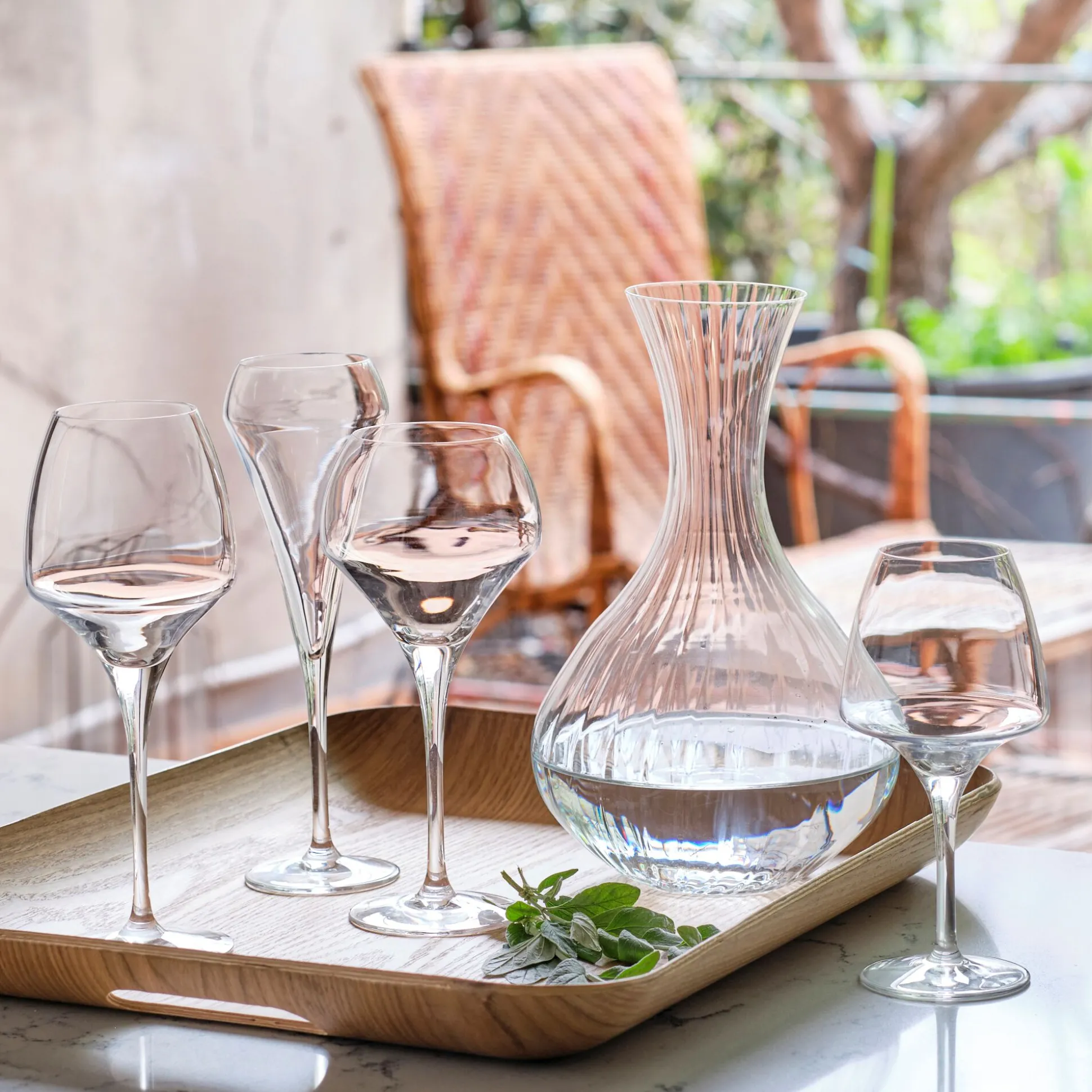 Lot de 6 verres à pied en cristallin 40cl - transparent