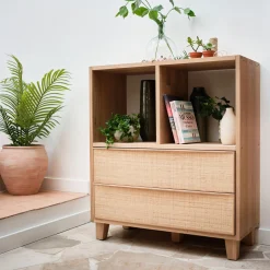 Petit buffet en bois de chêne avec 2 grands tiroirs en raphia - bois clair
