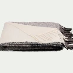 Plaid à carreaux en acrylique 130x170cm - noir et blanc