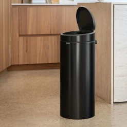 Poubelle Brabantia en acier - noir mat 30L