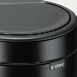 Poubelle Brabantia en acier - noir mat 30L