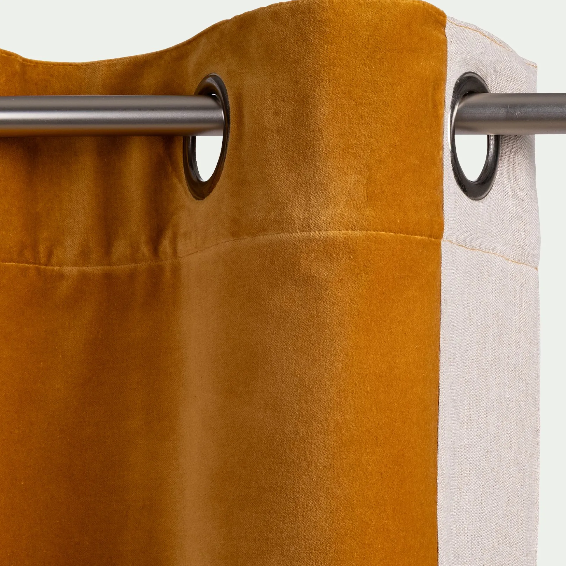 Rideau à œillets en velours 135x250cm - jaune alep