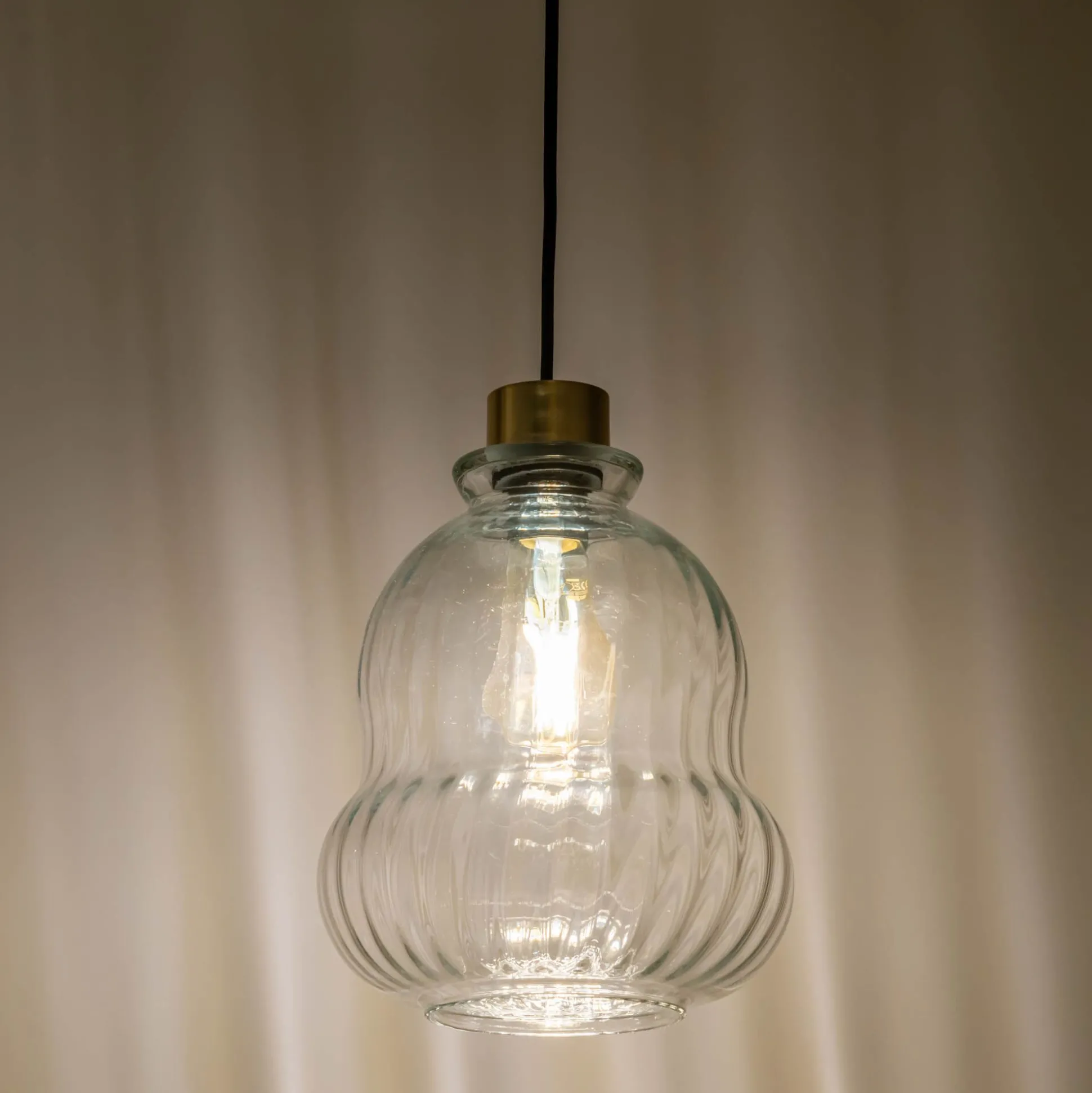 Suspension électrifiée en verre D24,5cm - transparent