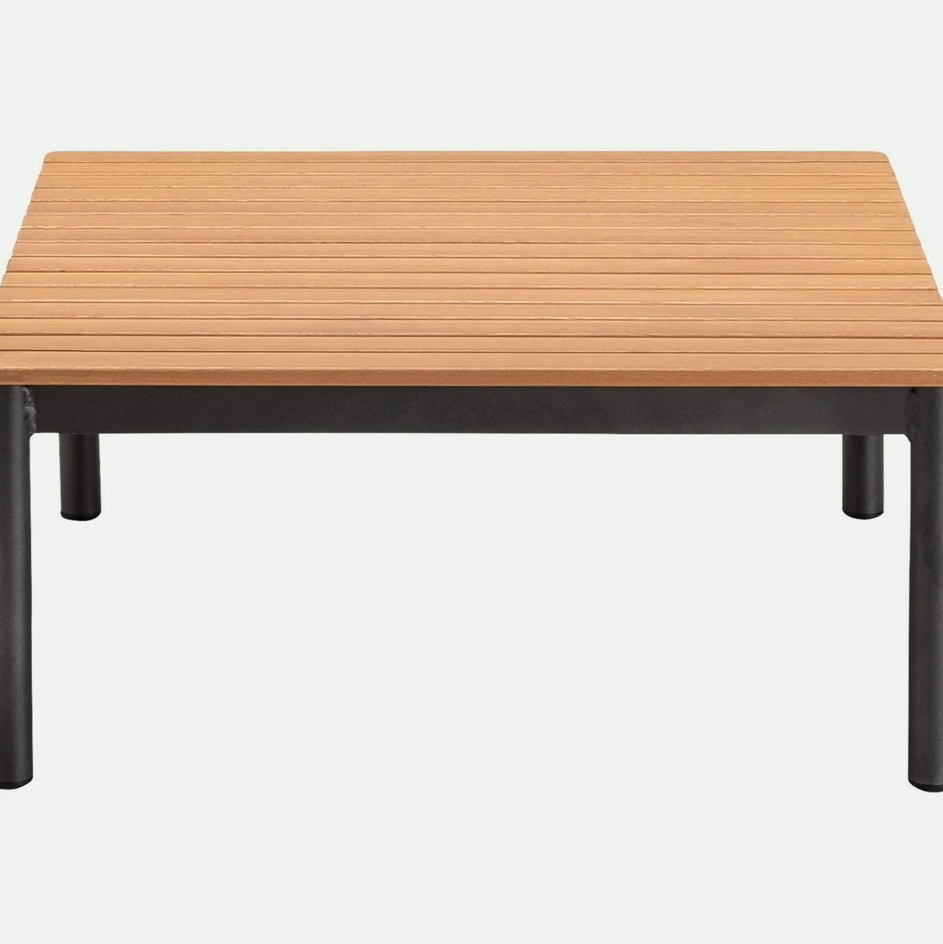 Table basse de jardin carrée en eucalyptus - bois clair