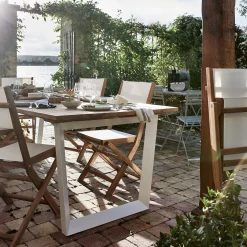 Table de jardin en teck et aluminium - bois clair (8 places)