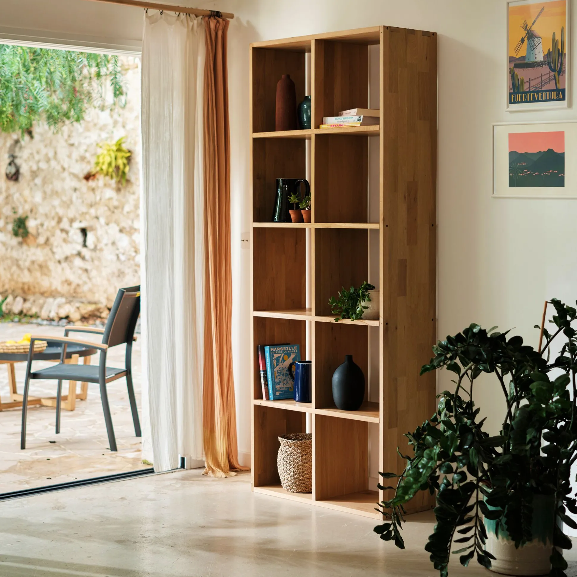 Étagère 10 cases en chêne